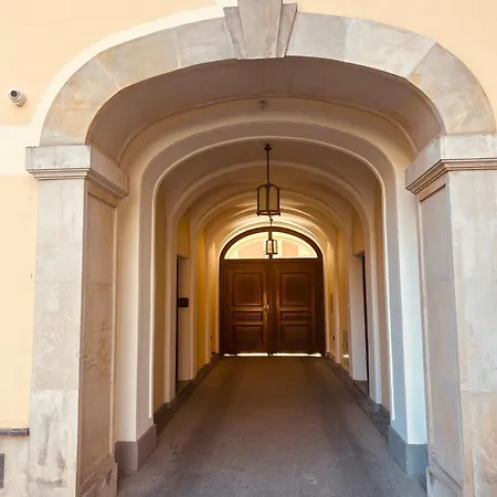 Miodowa Old Town Residence, Historic Royal Route Warsaw