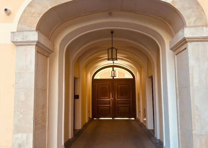 Miodowa Old Town Residence, Historic Royal Route Warsaw