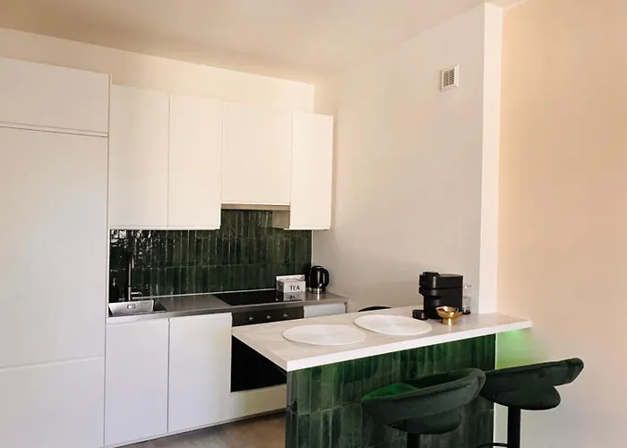 Miodowa Old Town Residence, Historic Royal Route Apartment